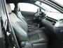Toyota C-HR 1.8 Hybrid Executive Ultimate | Stoelverwarming | Navigatie | Parkeer sensoren |