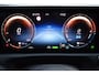 Mercedes-Benz A-klasse 250 e AMG Led Panorama Memory Distronic Head-Up Camera Night Pdc