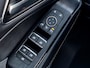Nissan Qashqai 1.5 e-Power Tekna Plus / All Season banden / Lederen bekleding met massagefunctie / Head-up Display / Elektrische kofferbak / Panoramadak /