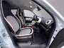 Renault Twingo Z.E. R80 Série Limitée Vibes Automaat / Dealer onderhouden / Navigatie via Apple Carplay Android Auto / Stoelverwarming / All Season banden op 16" LM wielen /