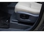 Land Rover Defender 110 2.0 P400e 110 S | 6 persoons | Driver Assist | Interior Upgrade Package | Vouwdak | 22 Inch | Cold Climate |