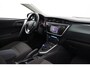 Toyota Auris Touring Sports 1.8 Hybrid Lease+ | Panoramadak | Navigatie | Keyless | Stoelverwarming | Cruise Control | Clima | Parkeersensoren voor/achter | Camera | 16 inch | Bi-xenon | Bluetooth