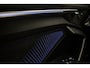 Audi A3 Limousine 30 TFSI S Edition | Trekhaak | Carbon | Sonos | Grootlichtassist | Adapt. Cruise | Sfeerverlichting | 18 inch | S Line