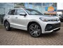 Volkswagen Tiguan R-Line Edition - eHybrid | 'App-Connect' draadloze smartphone integratie | Afstandscontrolesysteem (Front Assist) | Black Style Pakket