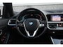 BMW 3-Serie Touring 330e Sport Line / SOH 95% / Hifi / Camera / Sportstoelen /
