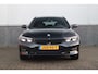 BMW 3-Serie Touring 330e Sport Line / SOH 95% / Hifi / Camera / Sportstoelen /