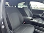 Hyundai Ioniq 6 77,4 kWh 229pk RWD Connect | Navigatie | Stoelverwarming Voor & Achter | Camera Achter | Parkeerhulp | Safari Actie