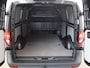 Mercedes-Benz Vito 116 CDI L2 | PRO | AUT. 2500 KG TREKHAAK AHW | STOELVERWARMING | PARKEERCAMERA | DODEHOEKASSISTENT | SPOORASSISTENT | BIJRIJDERSBANK | LAADRUIMTE BETIMMERD | METALLIC |
