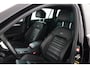 Volkswagen Passat Variant 1.8 TSI Business Edition R-Line | Leer | Navigatie | Cruise Control | Keyless Start |