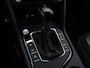 Volkswagen Tiguan Allspace 1.5 TSI R-Line 150 pk DSG | Wegkl. Trekhaak | Stoel- en stuurverwarming | Keyless | Navigatie | LED Matrix | Spiegelpakket | 20 inch Misano