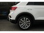 Volkswagen T-Roc 1.5 TSI Sport Business R | Panoramadak | Adaptive Cruise | DCC | Beats Audio | Stoel/Stuurverwarming | Trekhaak