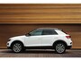 Volkswagen T-Roc 1.5 TSI Sport Business R | Panoramadak | Adaptive Cruise | DCC | Beats Audio | Stoel/Stuurverwarming | Trekhaak