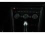 Volkswagen T-Roc 1.5 TSI Sport Business R | Panoramadak | Adaptive Cruise | DCC | Beats Audio | Stoel/Stuurverwarming | Trekhaak