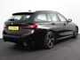 BMW 3-Serie Touring 330e Touring M Sport PHEV Navigatie Climate Control Lichtmetalen velgen LED Virtual Cockpit Parkeersensoren Voor en Achter Achteruitrijcamera Apple carplay/ Andriod auto Stoelverwarming Stuur verwarming Elektrische achterklep