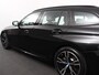 BMW 3-Serie Touring 330e Touring M Sport PHEV Navigatie Climate Control Lichtmetalen velgen LED Virtual Cockpit Parkeersensoren Voor en Achter Achteruitrijcamera Apple carplay/ Andriod auto Stoelverwarming Stuur verwarming Elektrische achterklep
