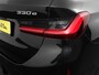 BMW 3-Serie Touring 330e Touring M Sport PHEV Navigatie Climate Control Lichtmetalen velgen LED Virtual Cockpit Parkeersensoren Voor en Achter Achteruitrijcamera Apple carplay/ Andriod auto Stoelverwarming Stuur verwarming Elektrische achterklep