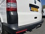 Volkswagen Transporter Kombi 2.0 TDI DSG Automaat L1H1 BTW en BPM vrij Airco Cruise control Trekhaak PDC 1e eigenaar Euro 5 Combi Personenbus Passenger Groepsvervoer Taxi