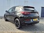 Opel Grandland 1.2 130PK Turbo | GS | AUTOMAAT | Achteruitrijcamera | Winterpakket | 18 Inch LMV | Cruise control | Leder / Stoffen bekleding | Armsteun | Dakrails | Achterbank met armsteun en skiluik | Armsteun voor | LED dagrijverlichting