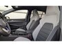 Volkswagen Golf GTE 1.5 eHybrid 272pk DSG | SoH 100% | Leer | LED Matrix | Black Style