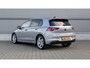 Volkswagen Golf GTE 1.5 eHybrid 272pk DSG | SoH 100% | Leer | LED Matrix | Black Style