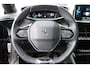 Peugeot e-2008 50KWH 136PK GT PACK AUTOMAAT / NAVI / LEDER / CLIMA / PDC / 18" LMV / CAMERA / ALCANTARA / KEYLESS / FULL-LED / FULL OPTIONS / 1E EIGENAAR / NIEUWSTAAT !!