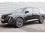 Peugeot e-2008 50KWH 136PK GT PACK AUTOMAAT / NAVI / LEDER / CLIMA / PDC / 18" LMV / CAMERA / ALCANTARA / KEYLESS / FULL-LED / FULL OPTIONS / 1E EIGENAAR / NIEUWSTAAT !!