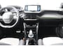 Peugeot e-2008 50KWH 136PK GT PACK AUTOMAAT / NAVI / LEDER / CLIMA / PDC / 18" LMV / CAMERA / ALCANTARA / KEYLESS / FULL-LED / FULL OPTIONS / 1E EIGENAAR / NIEUWSTAAT !!