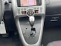 Toyota Verso 1.8 VVT-i Business Automaat*Achteruit Camera*Panoramadak*Navigatie*Cruise*Clima*Trekhaak*NAP*Dealer onderhouden*LM ve
