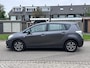 Toyota Verso 1.8 VVT-i Business Automaat*Achteruit Camera*Panoramadak*Navigatie*Cruise*Clima*Trekhaak*NAP*Dealer onderhouden*LM ve
