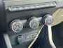 Renault Clio TCe 90 GPF Evolution | Velgen | Keyless | Camera + Sensoren | All Seasons | Donker Glas | Stoelverwarming | Navigatie | Reservewiel | Cruise Control | Licht/Regensensor | Apple CarPlay/Android Auto