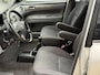 Toyota Avensis Verso 2.0i Linea Luna 7p/Clima/Cruise/NAP/Dealerond.