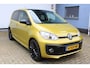 Volkswagen Up! 1.0 R-Line | Incl. 12 maanden Garantie | 1e Eigenaar | Cruise controle | Achteruitrijcamera | Parkeersensoren achter | Climate controle | Lane assist | DAB | 17 Inch LMV | Bluetooth | Stuurwiel multifunctioneel | Origineel NL Auto | NAP |