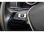 Volkswagen Up! 1.0 R-Line | Incl. 12 maanden Garantie | 1e Eigenaar | Cruise controle | Achteruitrijcamera | Parkeersensoren achter | Climate controle | Lane assist | DAB | 17 Inch LMV | Bluetooth | Stuurwiel multifunctioneel | Origineel NL Auto | NAP |