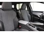 Peugeot 5008 1.2 Hybrid 145 Allure | AUTOMAAT | 7-Zits | Stoelverwarming Voor | Climate Control Voor & Achter | Navigatie | Draadloos Apple Carplay & Android Auto | Keyless Entree |