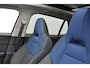 Lynk & Co 01 1.5 Lynk & Co 01 / 360 Camera / Adaptieve cruise control / Elektrische stoelen / BLIS / Stoelverwarming / Elektrische achterklep / Climate control / Parkeersensoren met camera / Regensensor / Keyless entry /