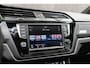 Volkswagen Touran 1.8 TSI R-Line DSG PANO PDC NAV 2016