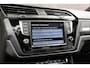Volkswagen Touran 1.8 TSI R-Line DSG PANO PDC NAV 2016
