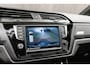 Volkswagen Touran 1.8 TSI R-Line DSG PANO PDC NAV 2016