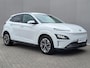 Hyundai Kona Electric EV Fashion 64 kWh / 3 fase Laden / CCS laden / Dealer onderhouden / Krell Audio / Camera / Navigatie / Stuur-, en voorstoelverwarming / Android Auto / Apple Carplay / Headup Display