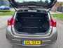Toyota Auris 1.8 Hybrid Lease Automaat*Achteruit Camera*Cruise*Clima*LM velgen*Dealer ondergoeden*