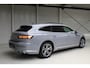 Volkswagen Arteon Shooting Brake 2.0 TSI R-Line 190PK DSG Panoramadak | Navigatie | Trekhaak | Side Assist | Camera
