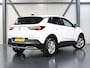 Opel Grandland X 1.2 130PK Turbo Business Executive | 1ste eigenaar | AppleCarPlay/AndroidAuto | Trekhaak | Camera | AGR Bestuurdersstoel | Dodehoekdetectie | Navigatie | Isofix | Privacy Glass | Elektrische Klep |