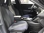 Peugeot 2008 1.2 Hybrid 136PK GT | AppleCarplay/Android Auto | Keyless | Adaptive Cruise Control | Climate Control | Camera | FULL LED | Two-Tone | Sfeerverlichting | Isofix | Privacy Glass |