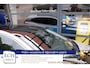Volvo V40 T3 150 pk Ocean Race, Panoramadak, Leer, Trekhaak