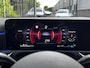 Mercedes-Benz A-klasse Limousine 180 Star Edition AMG | Bruin Interieur | Night Pakket | Panoramadak | MULTIBEAM LED Koplampen | Apple CarPlay | Android Auto | Sierdelen Lindehout Zwart | Sfeerverlichting | Stoelverwarming | Achteruitrijcamera