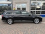 Volkswagen Passat Variant 1.4 TSI PHEV GTE Business / AUTOMAAT/ PANO/ ADAPT. CRUISE/ DAB/ NAVI/ CLIMA/ PARK. SENSOREN + CAMERA/ 17" LMV/ LED/ STOEL-STUUR VERWARM.