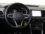 Volkswagen T-Cross 1.0 TSI Go | Navigatie | Parkeerhulp | Carplay | Stoelverwarming |