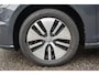 Volkswagen E-Golf 136pk E-DITION | Navigatie | Parkeersensoren | Adaptive Cruise