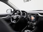 MG ZS MG EV Luxury 45 kWh Aut. | Panoramadak | Leder | Stoelverwarming | DAB | Navigatie |
