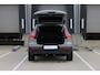 Volvo EX40 Single Motor Extended Range Core 82 kWh | Verwarmbare voorstoelen | Verwarmbaar stuurwiel | Premium audio by Harman Kardon | 19 inch Lichtmetalen velgen | Alarmklasse 3